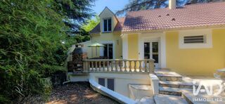  Maison à vendre 13 pièces 260 m²