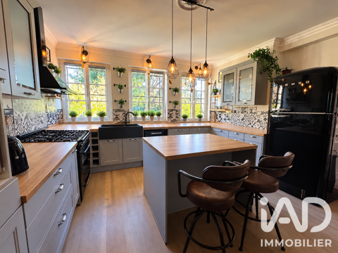   Vente Maison de ville 10 pièces Maison - 10 pièce(s) - 269 m²