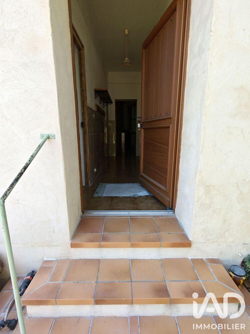 vente Maison - 5 pièce(s) - 100 m² Saint-Gilles (30800)