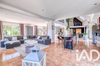  Maison à vendre 8 pièces 375 m²