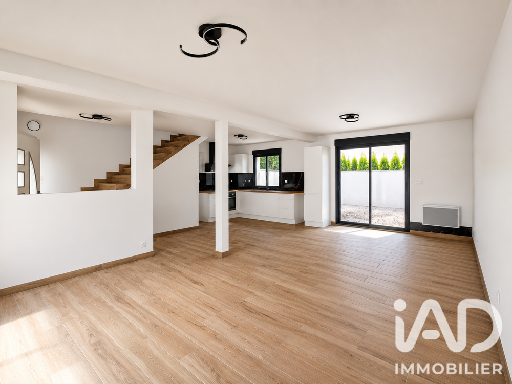 vente Maison - 4 pièce(s) - 117 m² Laigneville (60290)