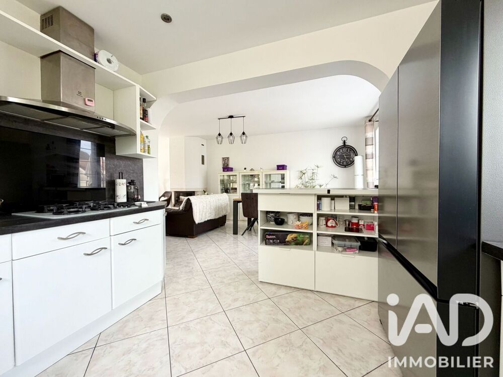 vente Maison - 5 pièce(s) - 165 m² Ormesson-sur-Marne (94490)