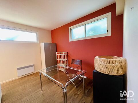   Location Local d'activités 91 m&sup2; 