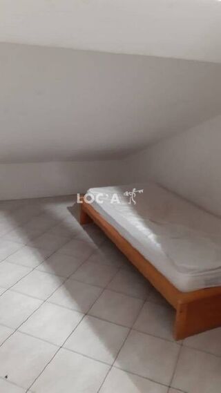  Appartement à louer 1 pièce 16 m²