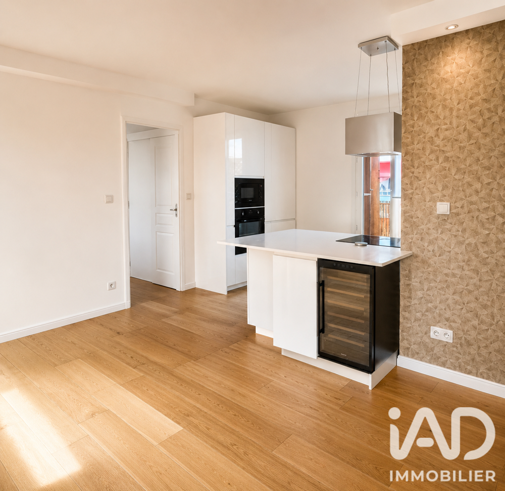 vente Appartement - 4 pièce(s) - 79 m² Marseille 8