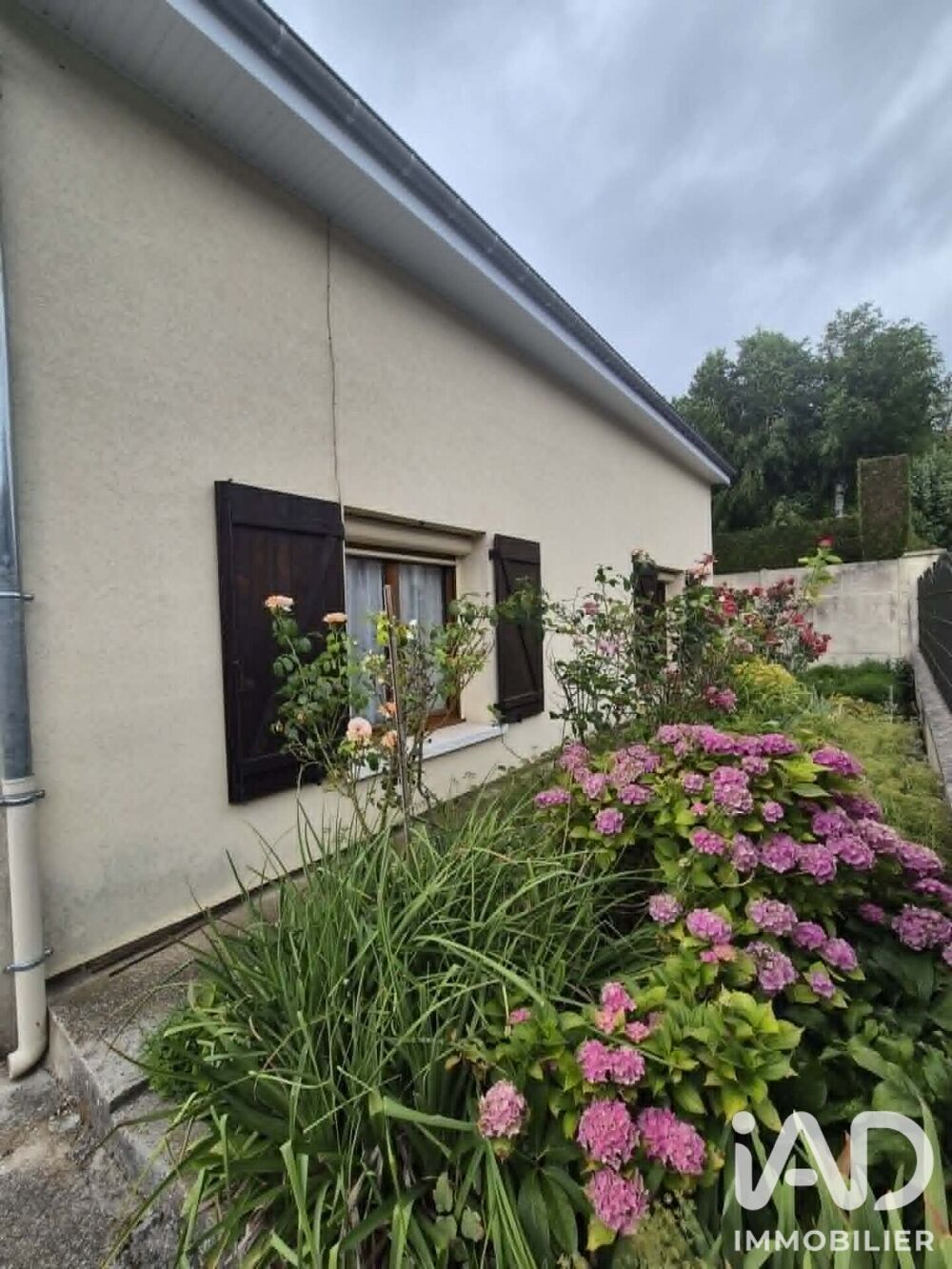 Maison 5 pièces 94 m² · à Angicourt · 94 m² · 210 000 €