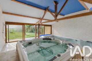  Maison à vendre 10 pièces 275 m²