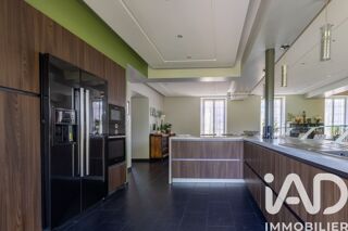  Maison à vendre 15 + pièces 386 m²
