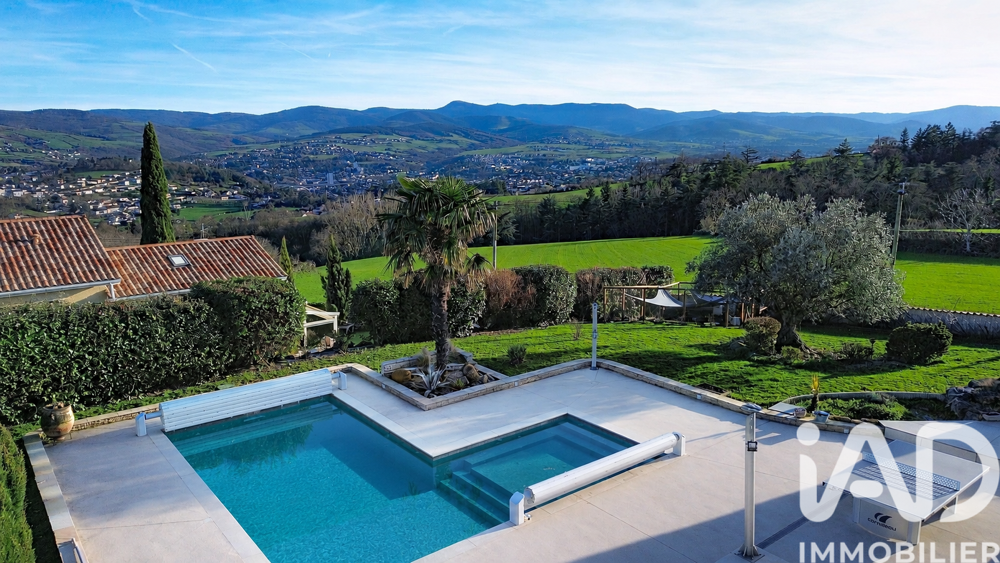Vente Maison Vente Maison/villa 8 pièces Saint-martin-la-plaine