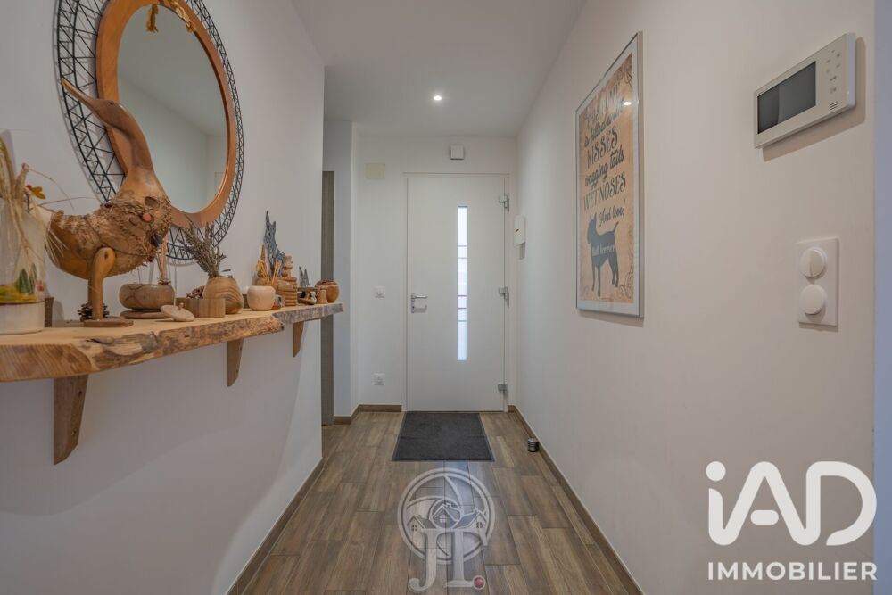 Vente Maison Vente Maison traditionnelle 6 pièces Sainte-marie-aux-chênes