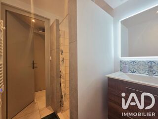  Appartement à louer 4 pièces 9 m²