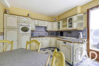 Maison à vendre 8 pièces 243 m²