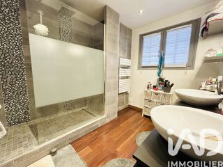  Maison à vendre 7 pièces 235 m²