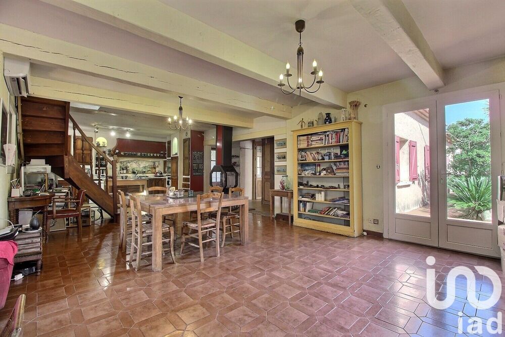 à vendre  Maison La Cadière-d'Azur (83740)