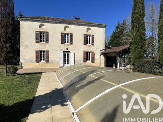  Maison � vendre 5 pi�ces 220 m�