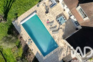  Maison à vendre 8 pièces 243 m²