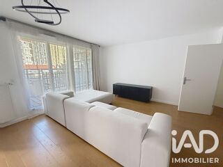  Appartement à louer 3 pièces 79 m²