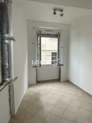  Appartement à louer 1 pièce 25 m²