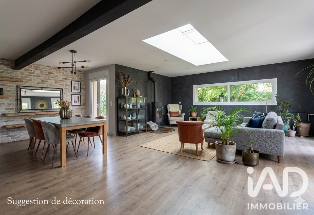 Vente Maison Vente Maison traditionnelle 9 pièces Les loges-en-josas