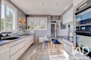  Maison à vendre 8 pièces 226 m²