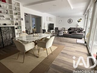  Maison à vendre 9 pièces 259 m²