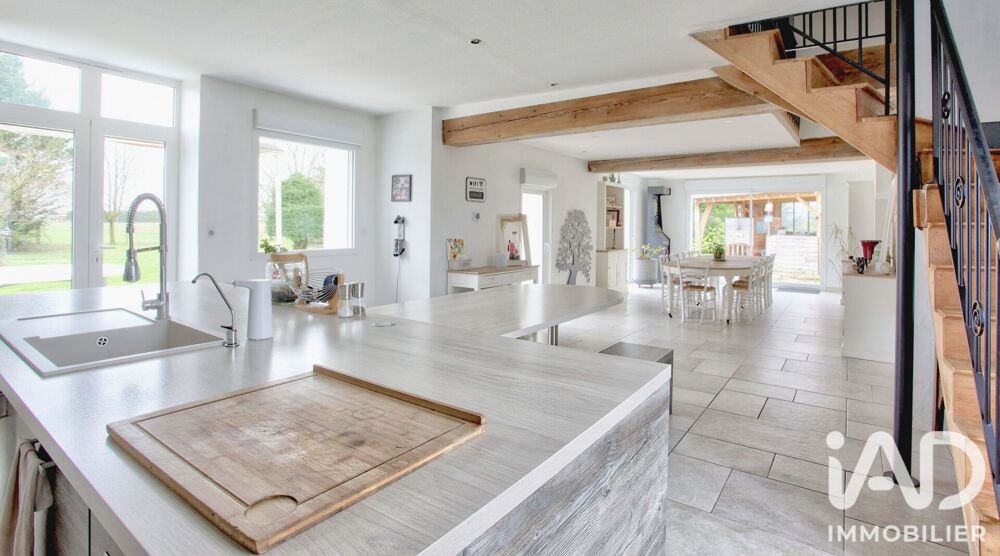 Vente Maison Vente Maison/villa 19 pièces Vendeuvre-du-poitou