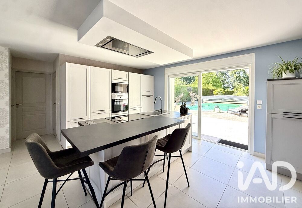 Vente Maison Vente Maison/villa 7 pièces Saint-lyé