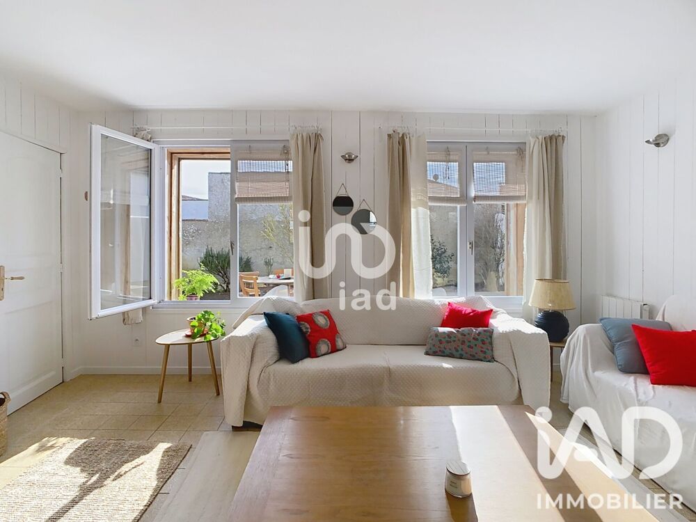 Vente Maison Vente Maison traditionnelle 7 pièces La couarde-sur-mer
