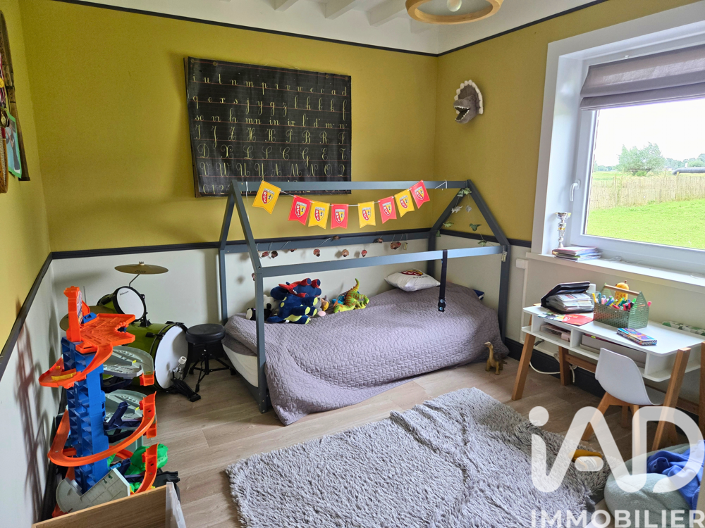 vente Maison - 4 pièce(s) - 134 m² Saint-Venant (62350)