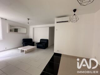  Appartement à louer 3 pièces 77 m²