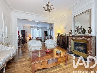 Maison à vendre 10 pièces 220 m²