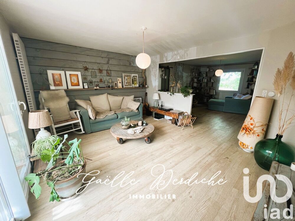 Maison 8 pièces 213 m² · à Chevannes · 213 m² · 240 000 €