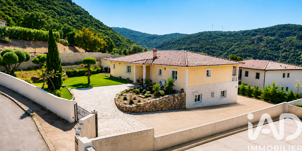 Vente Maison/villa 8 pièces