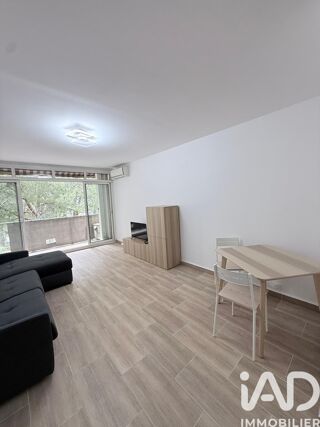  Appartement à louer 1 pièce 28 m²