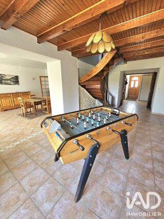  Maison à vendre 11 pièces 279 m²