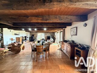  Maison à vendre 10 pièces 345 m²