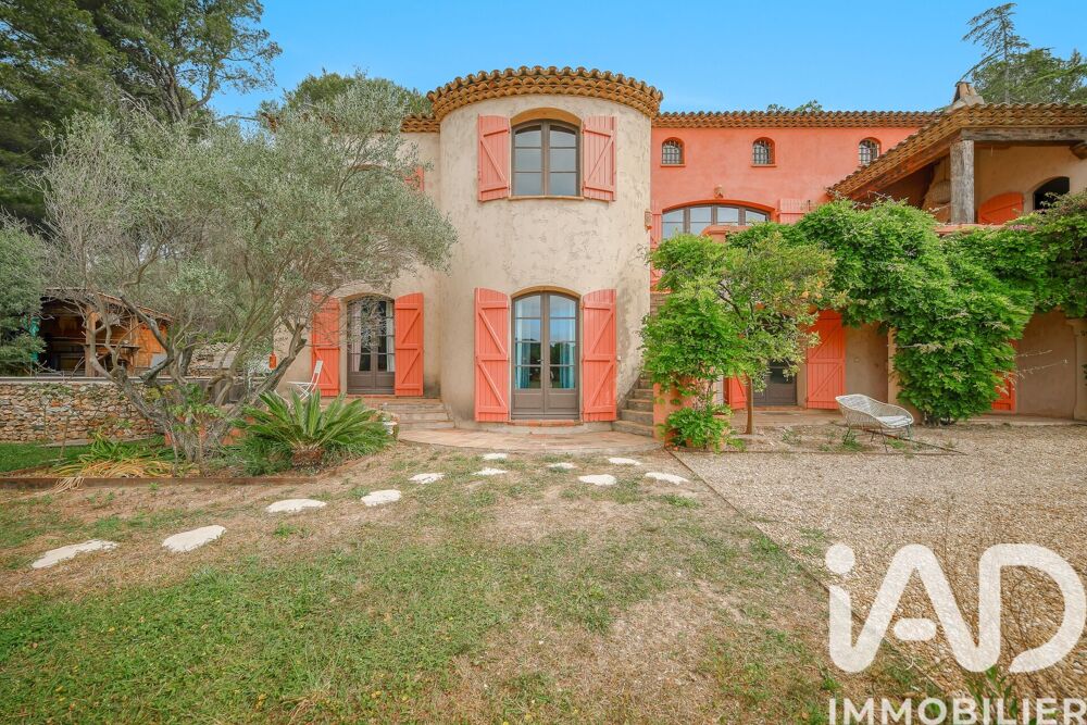 � vendre  Maison Carqueiranne (83320)