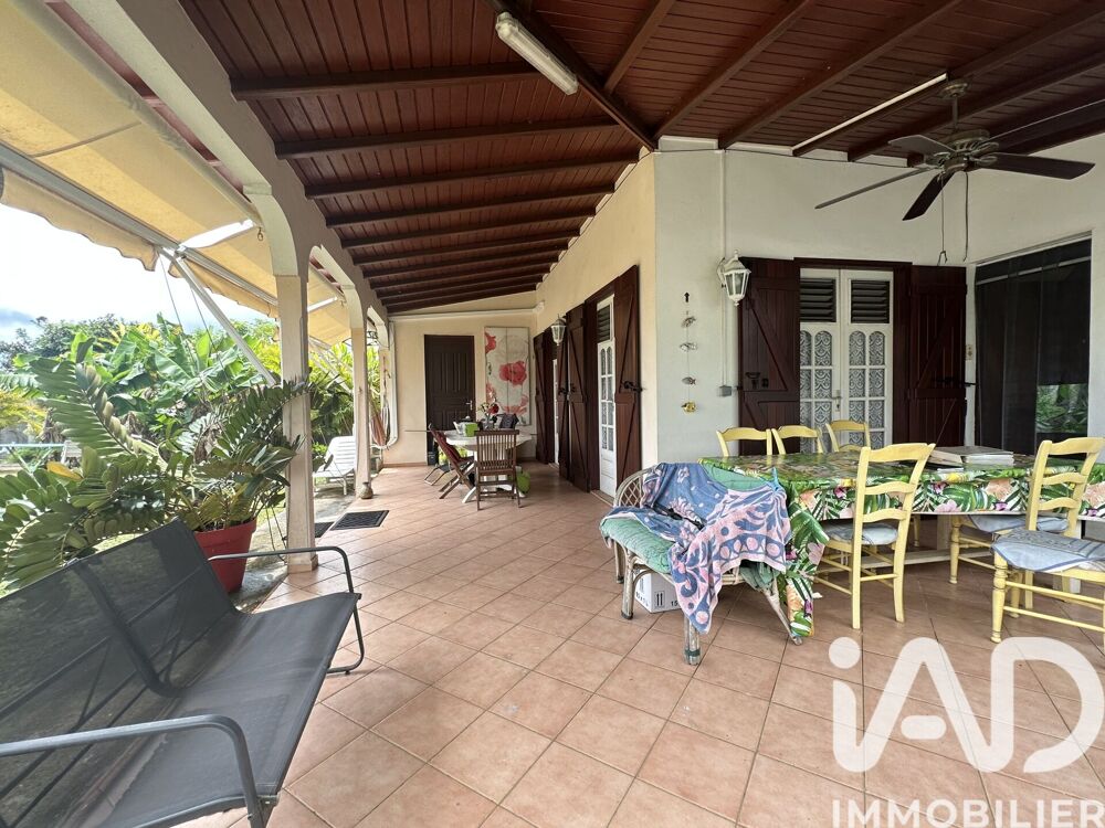 Vente Maison Vente Maison traditionnelle 5 pièces Sainte-anne