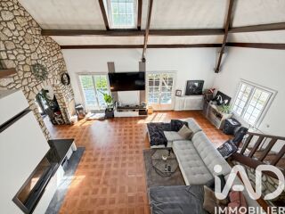  Maison à vendre 9 pièces 211 m²