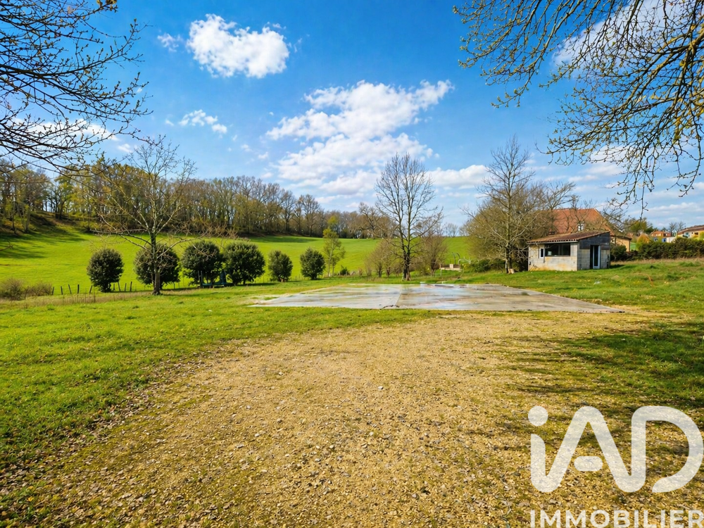 Vente Terrain Vente Terrain à bâtir 4 025 m&sup2; Saint-martial-de-nabirat