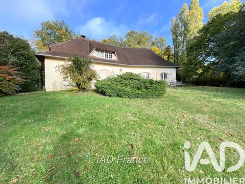   Vente Maison/villa 8 pièces Maison - 8 pièce(s) - 225 m²
