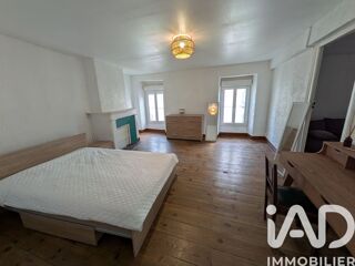  Immeuble à vendre 211 m²
