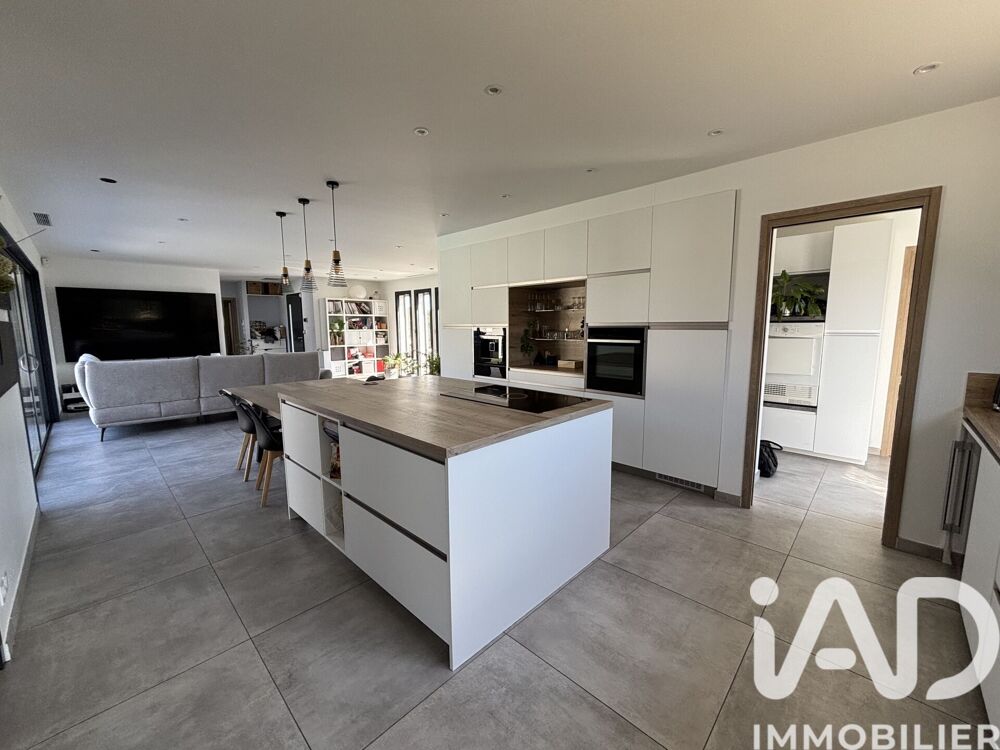 � vendre  Maison Nimes (30900)