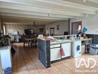 Vente Maison Vente Maison de village 5 pièces Val-de-comporté