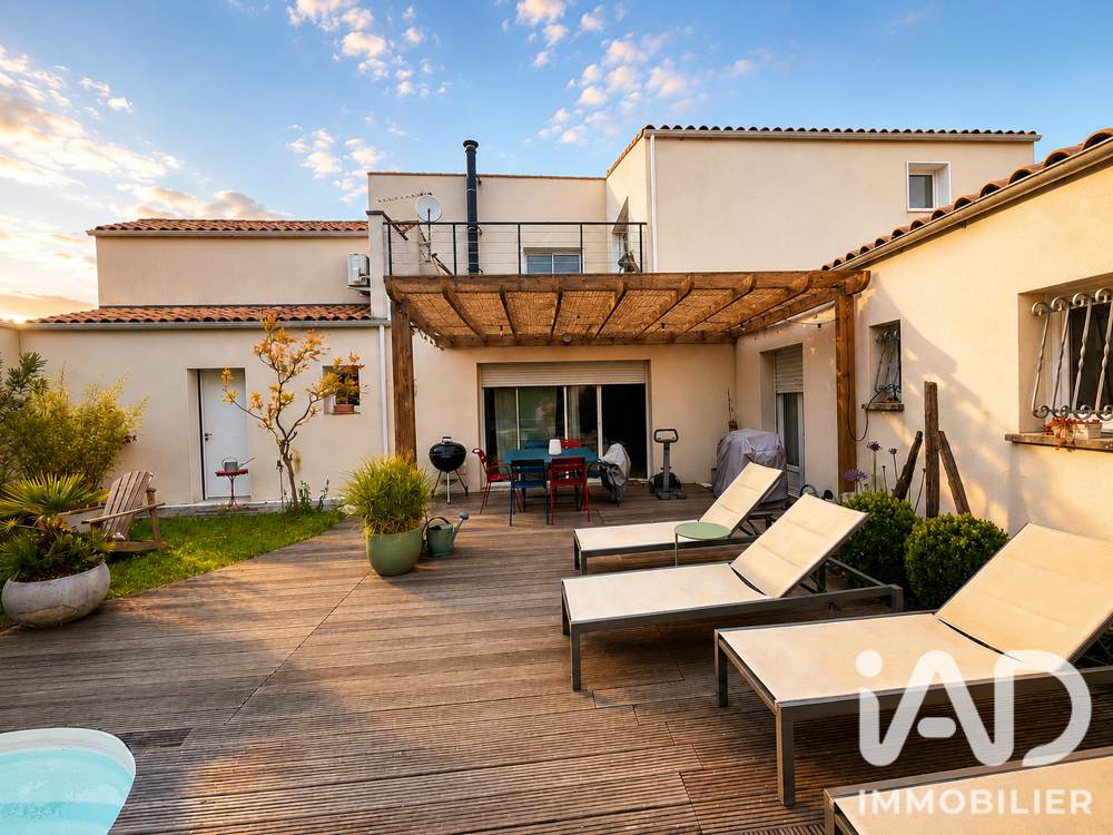 Vente Maison Vente Maison/villa 10 pièces Périgny
