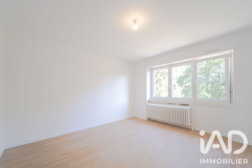 Location Appartement Location Appartement 6 pièces Saint-privat-la-montagne