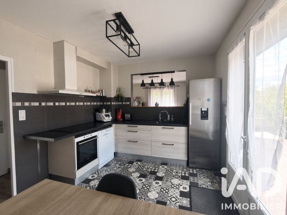 Vente Maison Vente Maison/villa 6 pièces Naintré