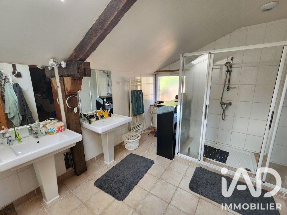 Vente Maison Vente Maison/villa 8 pièces Rougé