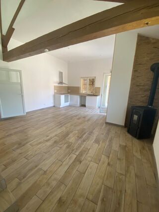  Appartement à louer 4 pièces 80 m²