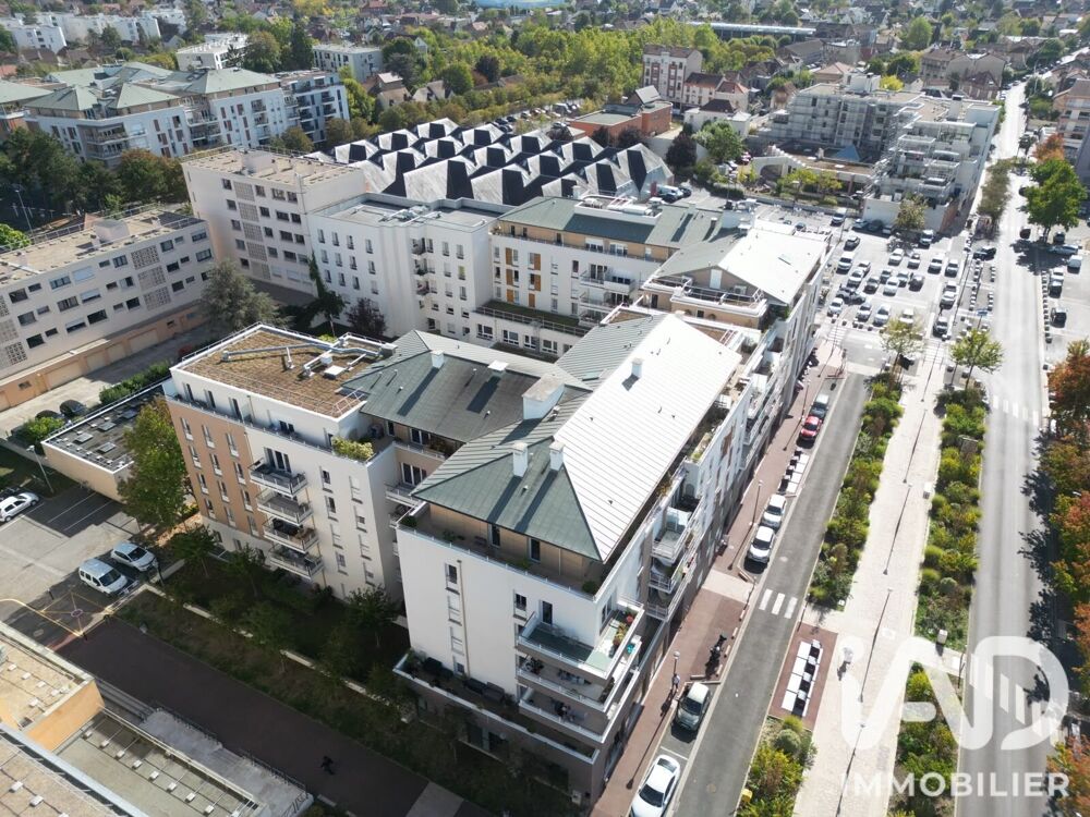 à vendre  Appartement Ermont (95120)
